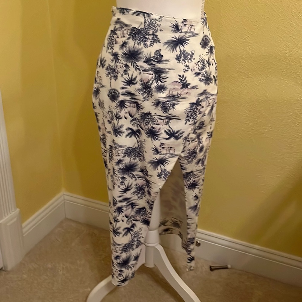 Abercrombie and Fitch extra small skirt